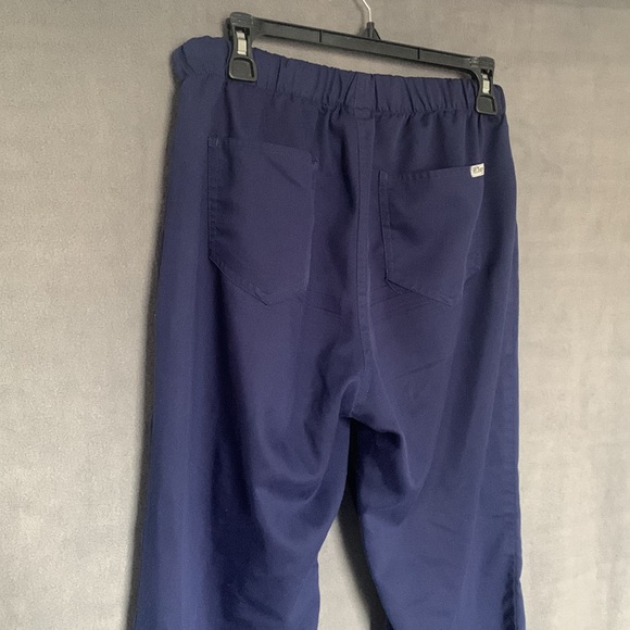 Navy scrub bottoms from Grey’s anatomy - Picture 4 of 4